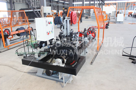 CS-A steel barbed wire machine