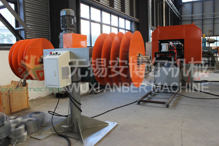 Brickwork reinforcement machine