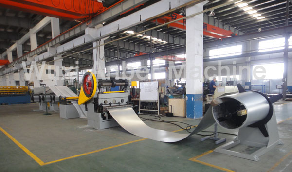 Expanded metal mesh machine