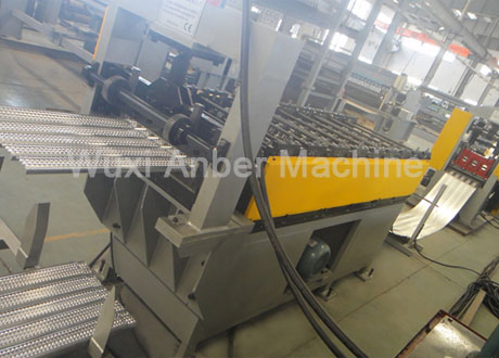 Hi-rib lath production line