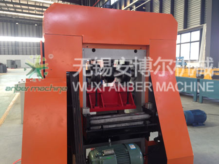 High speed punching machine