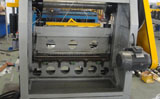 Expanded metal mesh machine