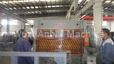 Expanded metal mesh machine