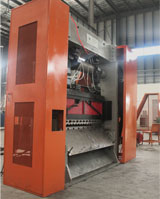 Expanded metal making machine