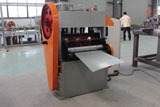 Expanded metal mesh making machine