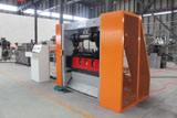 Expanded metal mesh making machine