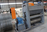 Expanded mesh flatten machine