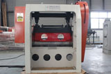 Expanded metal mesh making machine