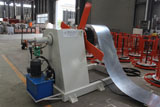 Steel coil decoiling machine