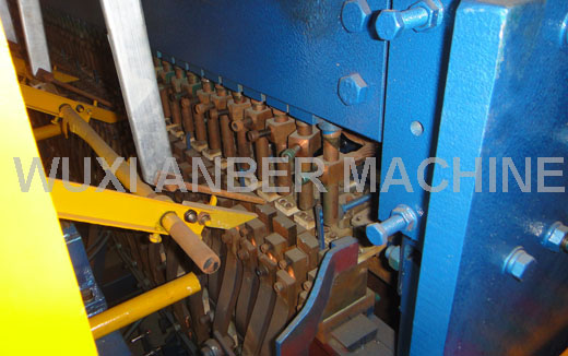 auotmatic cross wire spacing controlling system of mesh welding machine